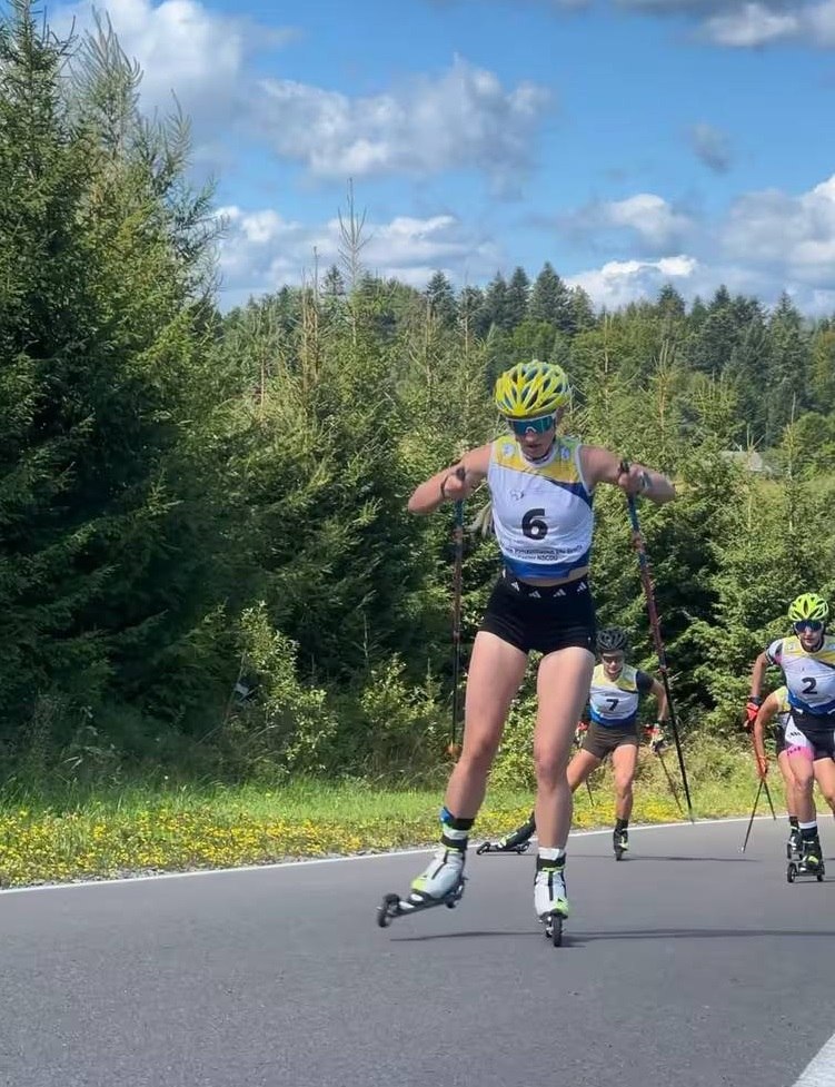 Закарпатка Євгенія Мурач стала чемпіонкою України з лижоролерів