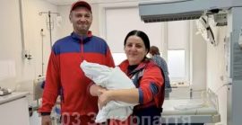 На Мукачівщині 37-річна жінка народила 11 дитину у кареті «швидкої»
