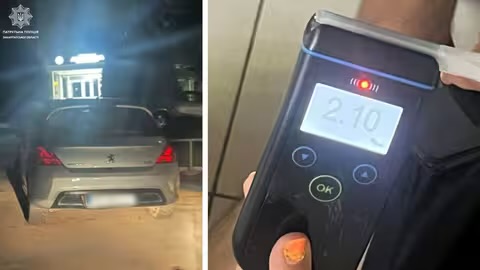 В Ужгороді патрульні виявили нетверезого водія за кермом Peugeot