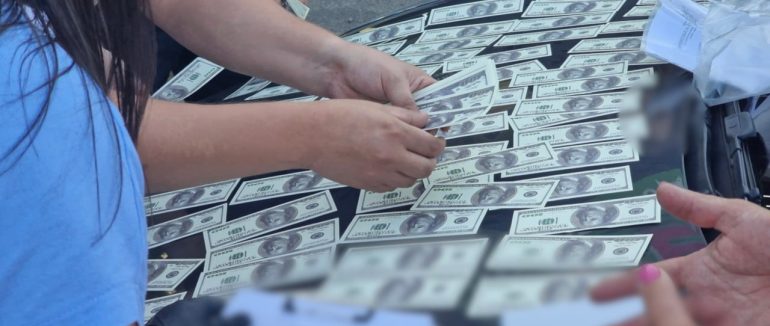 На Буковині викрили схему ухилення від мобілізації за 10 000 доларів — Нацполіція