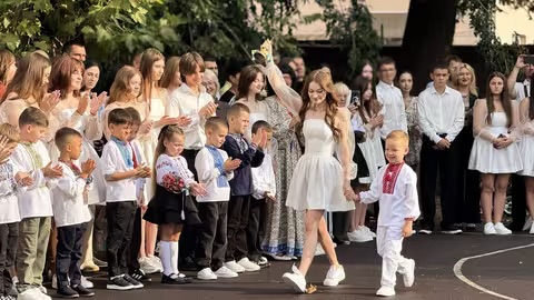 Понад тисяча першокласників: у школах Мукачівської громади пролунав перший дзвоник