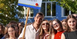 Майже чотири тисячі першокурсників: в Ужгородському університеті урочисто посвятили нових студентів