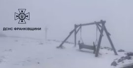 Зима прийшла у Карпати у вересні: на горі Піп Іван мороз -3°С