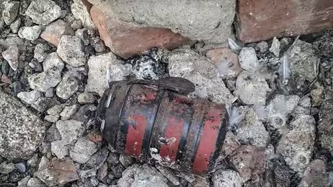 В Ужгороді на горищі будинку знайшли дві гранати часів Другої світової війни