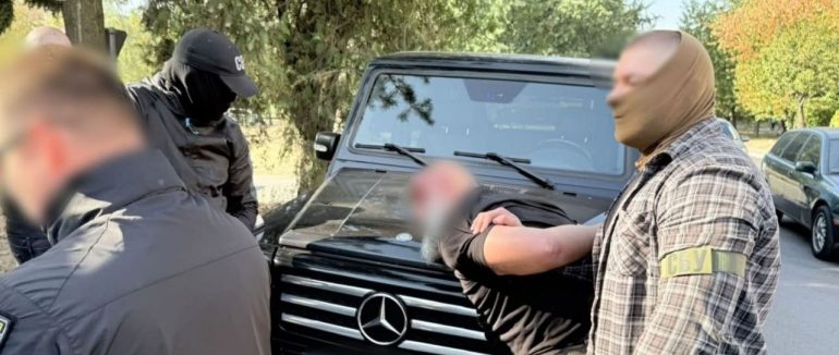 В Ужгороді затримали рекетира, який «вибивав» $40 тисяч неіснуючого боргу з бізнесмена