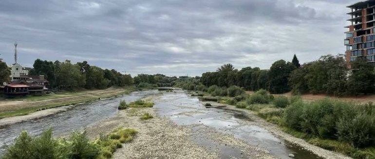 На Закарпатті до кінця жовтня утримуватиметься критичне маловоддя: оголошено ІІІ рівень небезпеки