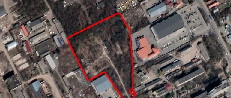 В Ужгороді прокуратура через суд вимагає повернути громаді 2,2 га землі вартістю 25 млн грн