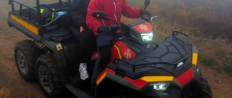 ​На Закарпатті рятувальники розшукали та надали допомогу 18-річній туристці зі Львова