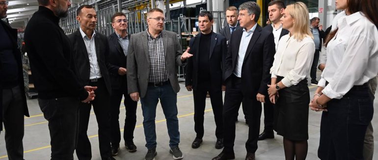 На Закарпатті працює сучасне підприємство з виробництва склопакетів EDL GLASS