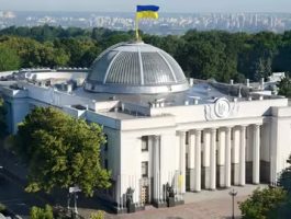 Рада схвалила закон про навчання мовами нацменшин, що знімає вето Угорщини на рух України до ЄС