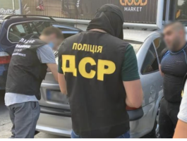 Вимагали гроші за «спокійний» бізнес і вигадані борги: на Закарпатті засудили двох рекетирів